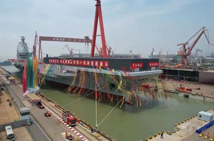China launches third aircraft carrier! Name “Fujian ship”!