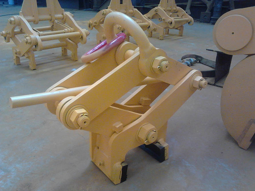 Steel lifting rail clamp